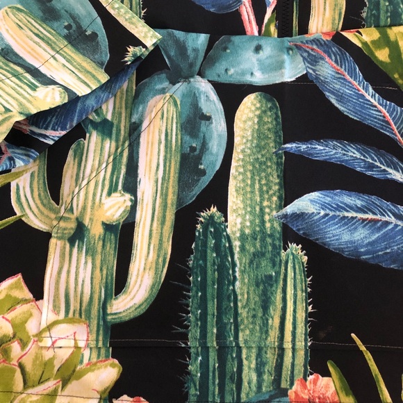 Handmade custom cactus and succulent raincoat - Picture 2 of 3